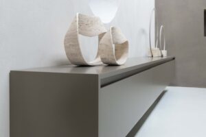 Maeve | Zwevend TV meubel | 3 Kleppen | MDF | 180 – 300 cm