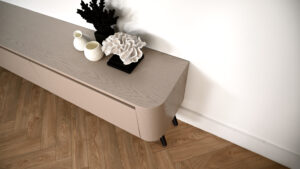 Runa | tv meubel op zwarte retro pootjes | Eiken | Rond Design | 3 Kleppen | 180 – 300 cm