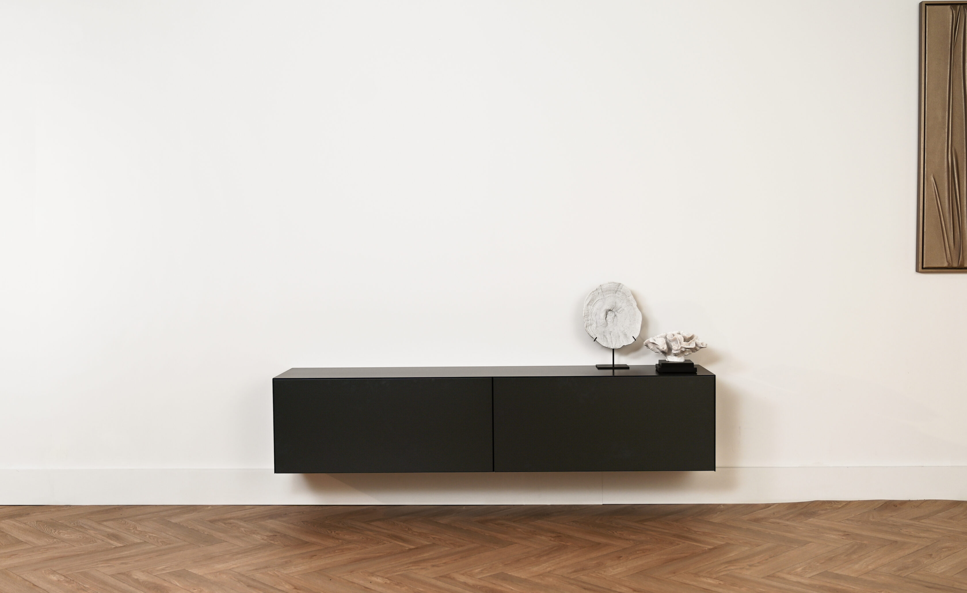 Modern zwevend tv meubel met 2 kleppen