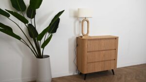 Runa | Dressoir op zwarte retro pootjes | Eiken | Rond Design | 3 Kleppen | 100 – 200 cm